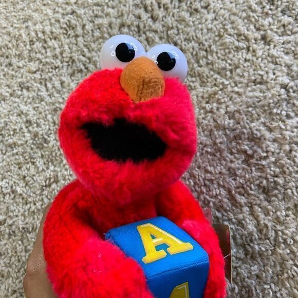 NWT VTG Sesame Street 11” Elmo Doll Cube Nanco Staffed Animal - Picture 5 of 6